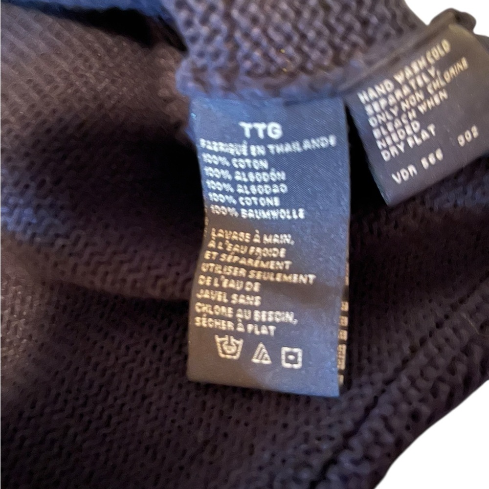 Nautica Black Crewneck Sweater with Gold Accents - Picture 4 of 9